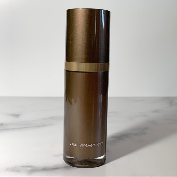 Vine Vera Age Defying Eye Serum - Picture 4 of 4